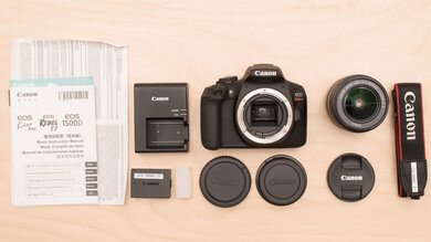 Canon EOS Rebel T7/2000D In The Box Picture