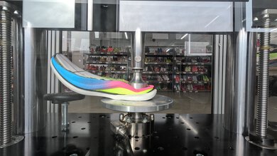 Under Armour Velociti Elite 3 Heel Cushioning Picture