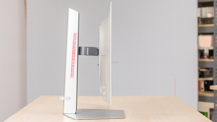 Samsung Odyssey OLED G81SF S27FG810S Thickness Picture