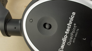 Audio-Technica ATH-ANC7B Controls Picture