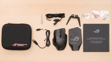 ASUS ROG Spatha In the box picture