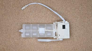 Whirlpool WRQA59CNKZ Ice Maker Lower Photo