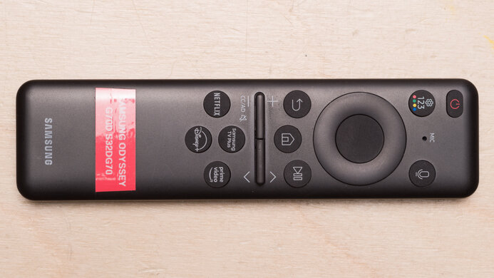 Samsung Odyssey G70D S32DG70 Controls Picture