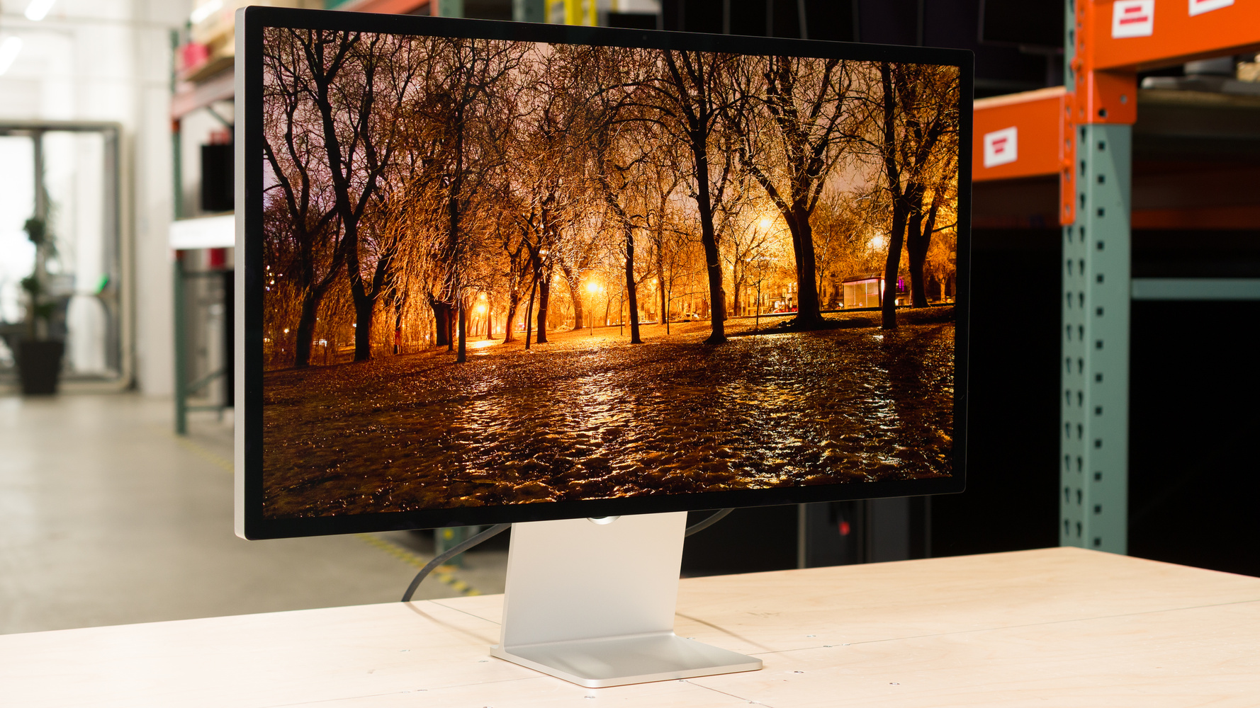 Apple Studio Display 2026 Review - RTINGS.com