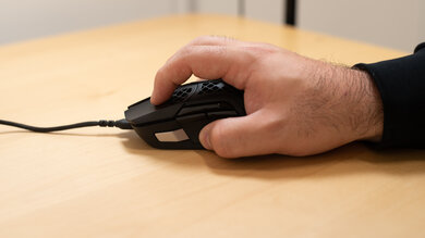 SteelSeries Aerox 5 Claw Grip Picture