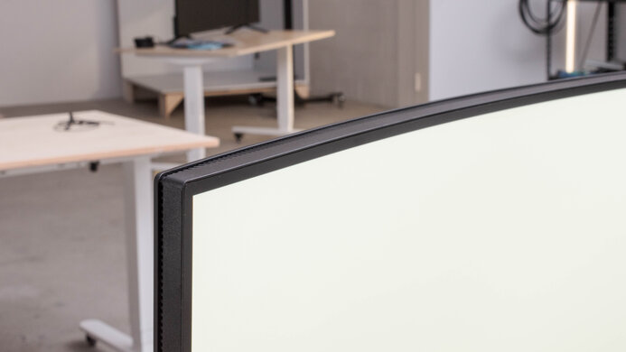 Dell S2721HGF Borders Picture