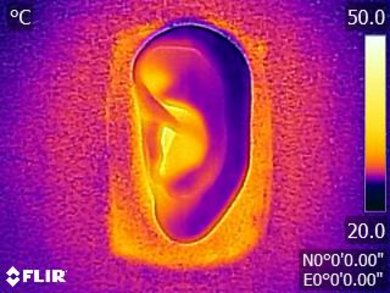 Sennheiser PXC 450 Breathability Before Picture