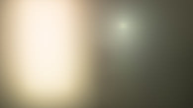 Dell U2718Q Bright Room Off Picture