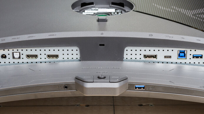 ASUS ROG Swift OLED PG34WCDM Inputs 1