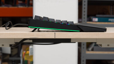 Razer BlackWidow V4 75% Side Picture