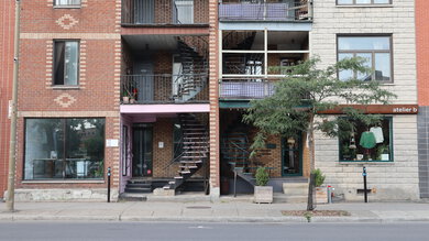 Canon EOS M50 Mark II Sample Gallery - Studio