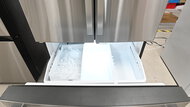 GE GNE27JYMFS Ice Maker Location