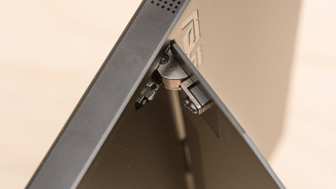 ASUS ProArt PA148CTV Ergonomics Picture
