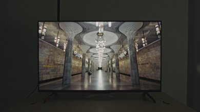 TCL 6 Series/R646 2021 QLED HDR Hallway Photo