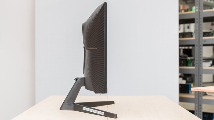 Samsung Odyssey G55C S27CG55 Thickness Picture