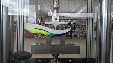 Mizuno Hyperwarp Pro Forefoot Bending Resistance Picture