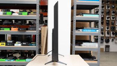 Vizio M6 Series Quantum 2022 Thickness Picture