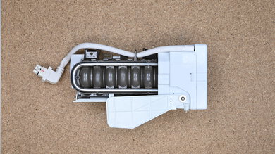 GE GTS22KGNRWW Ice Maker Lower Photo