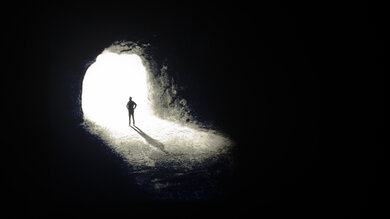 Hisense U65QF Contrast Picture