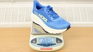 HOKA Arahi 9 Right Shoe Weight Photo