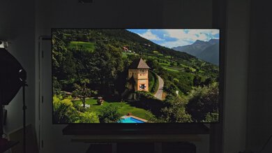 Hisense 98QD5QG HDR Landscape Photo