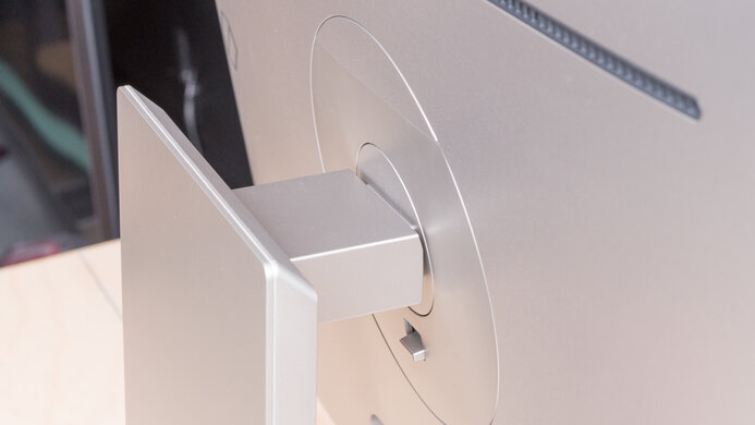 Samsung Odyssey 3D G90XF S27FG900X Ergonomics Picture