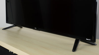 TCL FS3750 Stand Picture