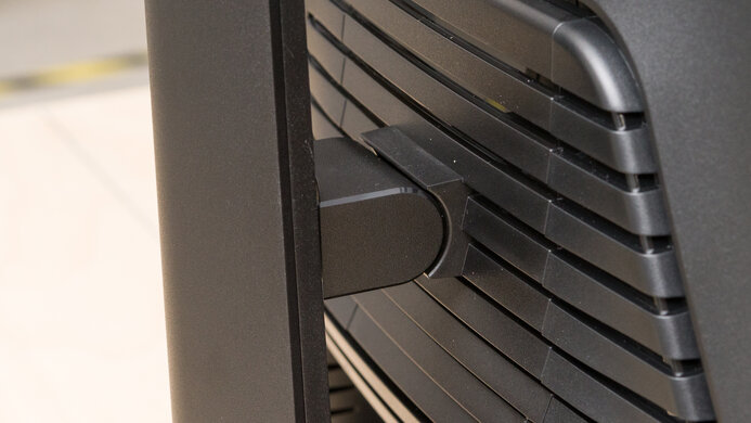 Dell S2722DGM Ergonomics Picture