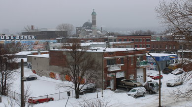 Canon EOS Rebel T7/2000D Sample Gallery - Church