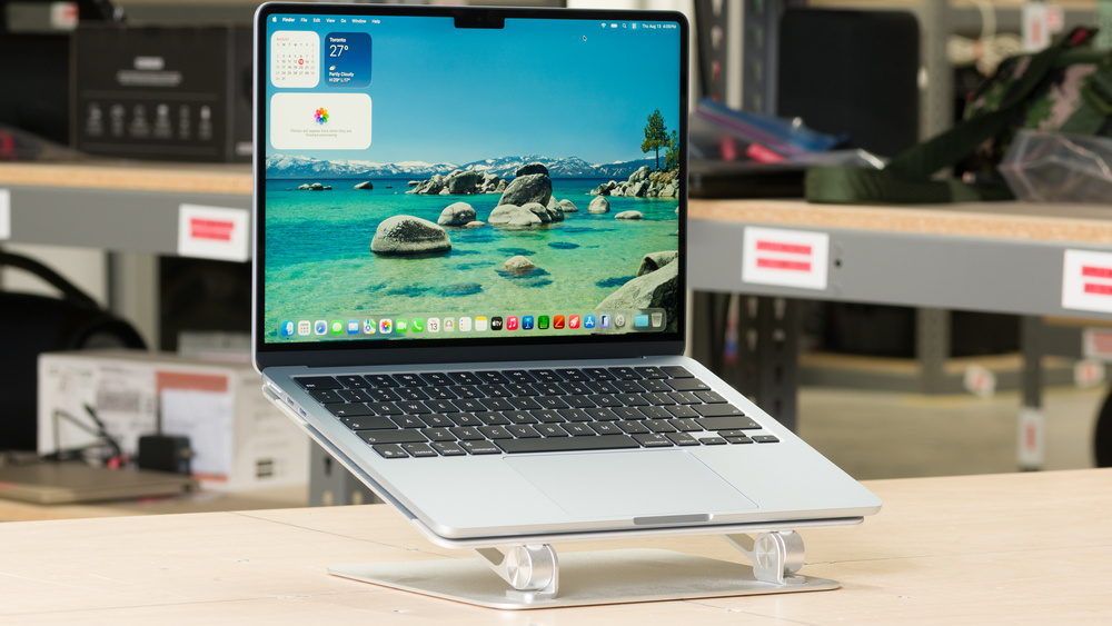 Apple MacBook Air 13 (M5, 2026)