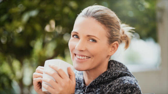 Mobile Pixels TRIO Average Room