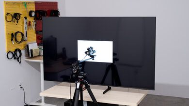 Samsung DU6900 In-Test Picture