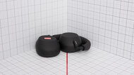 Sony WH-1000XM6 Portability Picture