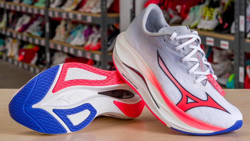 Mizuno Wave Rebellion Flash 3