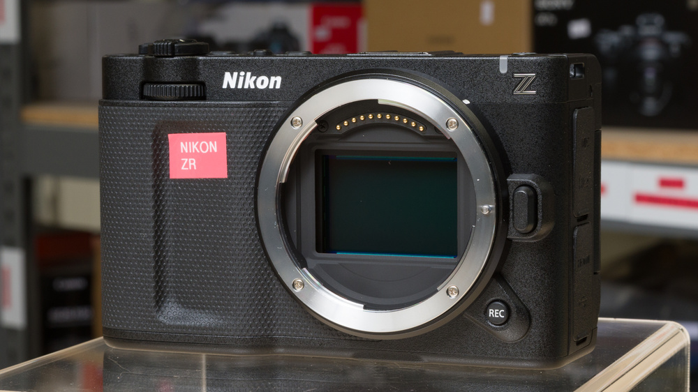 Nikon ZR