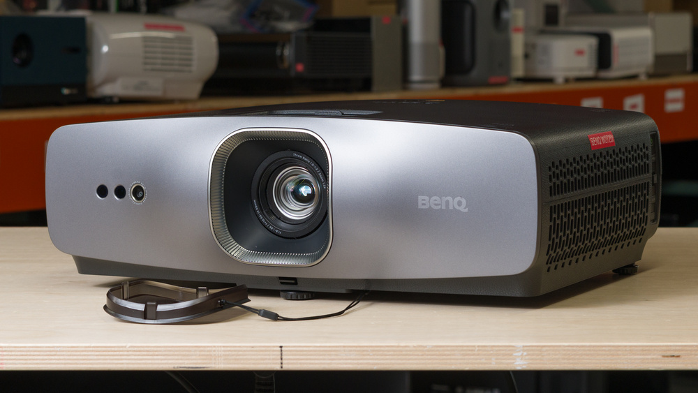 BenQ W2720i