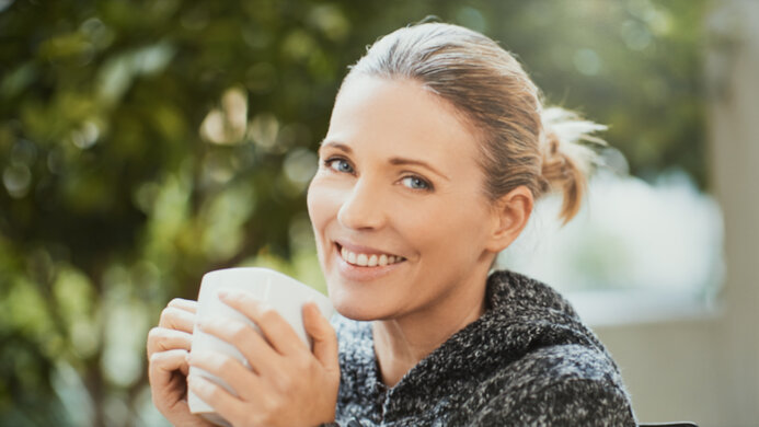 Mobile Pixels DUEX Plus Average Room