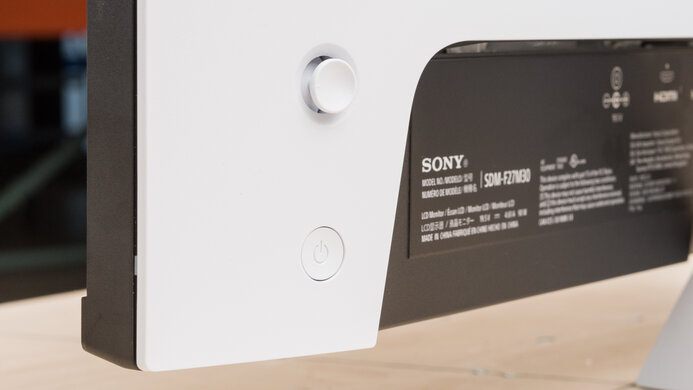 Sony INZONE M3 Controls Picture