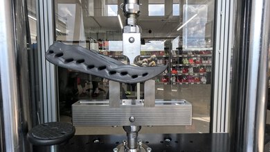 On Cloudsurfer Max Forefoot Bending Resistance Picture