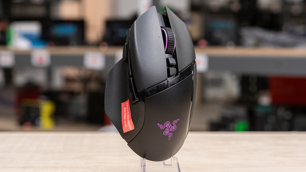 Razer - 【RAZER】BASILISK V3 PRO 35K Wireless Ergonomic RGB Gaming Mouse - Razer Basilisk V3 Pro