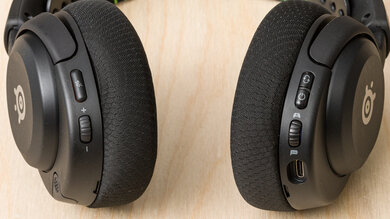 SteelSeries Arctis Nova 5 Controls Picture