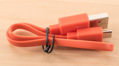 JBL Endurance Peak True Wireless Cable Picture