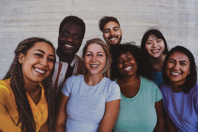 Canon imageCLASS MF743Cdw Friends Picture