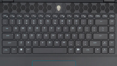 Dell Alienware m16 R2 (2024) Keyboard Photo