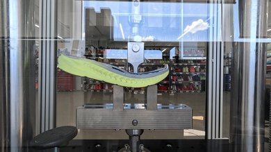 Altra Torin 7 Forefoot Bending Resistance Picture