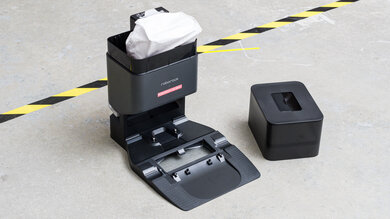 Roborock Q5 Max+ Station Photo