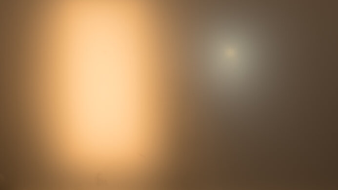 Dell P3223DE Bright Room Off Picture