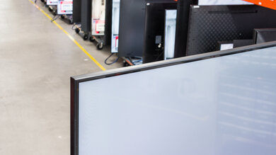 Samsung DU6900 Borders Picture