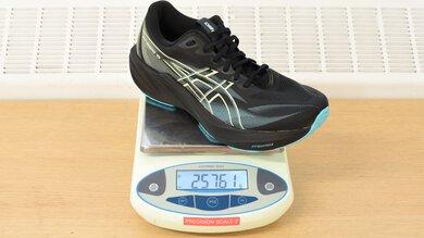 ASICS GT-2000 15 Right Shoe Weight Photo
