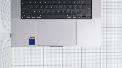 Apple MacBook Pro 16 (M1, 2021) Touchpad Photo